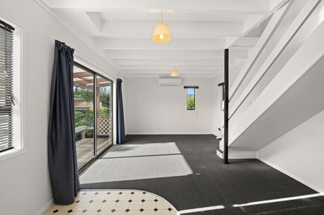 Photo of property in 2/506 Devonport Road, Tauranga South, Tauranga, 3112