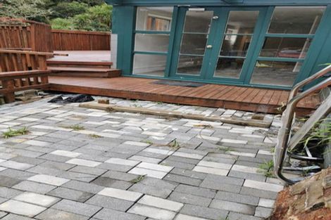 Photo of property in 16 Beeche Place, Birkdale, Auckland, 0626