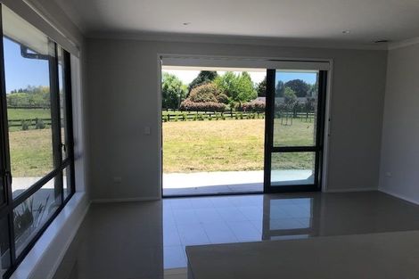 Photo of property in 21 Windmill Road, Tamahere, Hamilton, 3283
