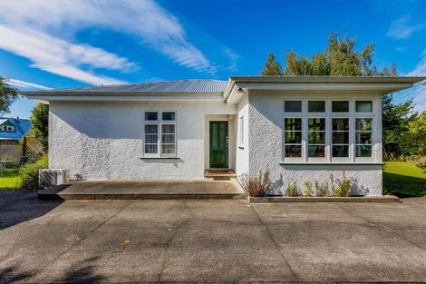 Photo of property in 2 Lansdowne Crescent, Lansdowne, Masterton, 5810