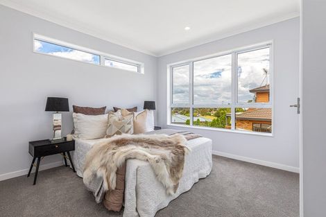 Photo of property in 123c Forrest Hill Road, Forrest Hill, Auckland, 0620