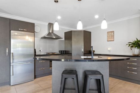 Photo of property in 14 Allendale Place, Morrinsville, 3300