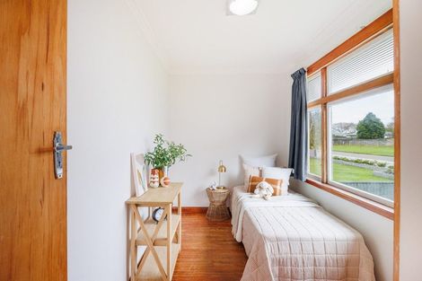 Photo of property in 7 Hobson Place, Takaro, Palmerston North, 4412