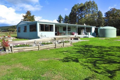 Photo of property in 1418 Tadmor-glenhope Road, Tapawera, Wakefield, 7096