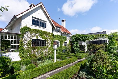 Photo of property in 14 Rewiti Avenue, Takapuna, Auckland, 0622