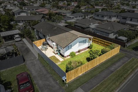 Photo of property in 1/539 Pakuranga Road, Howick, Auckland, 2010