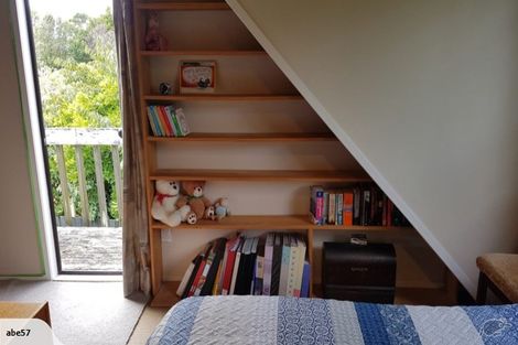 Photo of property in 56 Woodside Road, Massey, Auckland, 0614