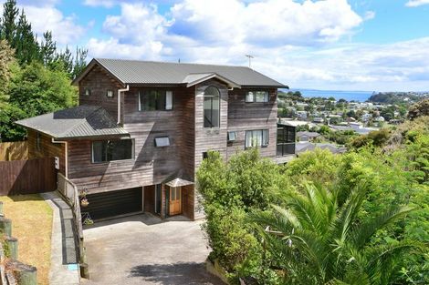 Photo of property in 91c Wade River Road, Stanmore Bay, Whangaparaoa, 0932