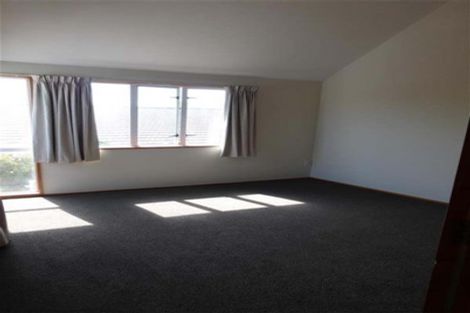 Photo of property in 3a Broadbent Street, Riccarton, Christchurch, 8041