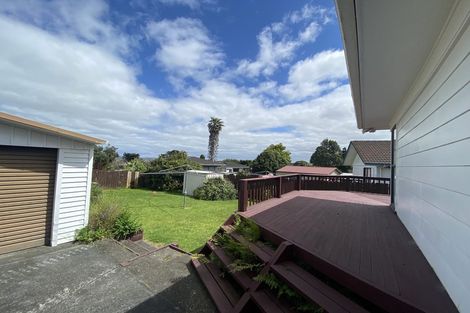 Photo of property in 127 Finlayson Avenue, Clendon Park, Auckland, 2103