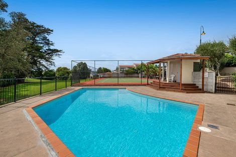 Photo of property in 16/270 Sunset Road, Windsor Park, Auckland, 0632