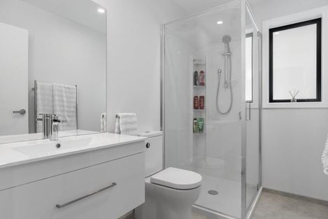 Photo of property in 73 Kennedy Road, Pyes Pa, Tauranga, 3112