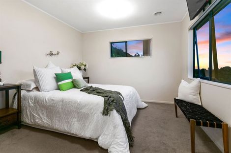 Photo of property in 3/6 Honeysuckle Lane, Mairangi Bay, Auckland, 0630
