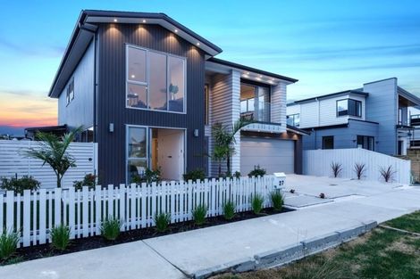 Photo of property in 27 Aviation Drive, Hobsonville, Auckland, 0616