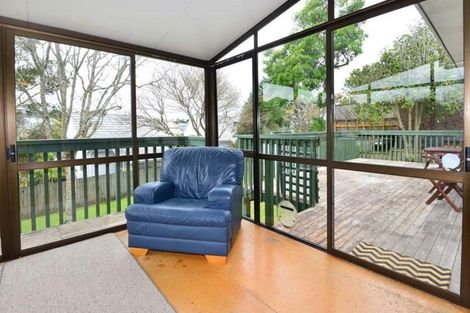 Photo of property in 51 Gledstane Road, Stanmore Bay, Whangaparaoa, 0932