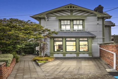 Photo of property in 33 Hobson Crescent, Thorndon, Wellington, 6011