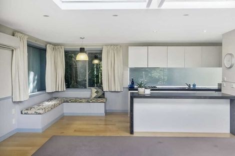 Photo of property in 24 Park Terrace, Corsair Bay, Lyttelton, 8082