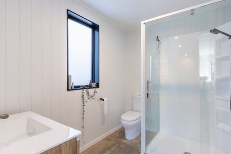 Photo of property in 9 Kaiwaru Place, Waikanae, 5036