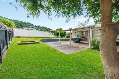 Photo of property in 9 Teal Place, Selwyn Heights, Rotorua, 3015