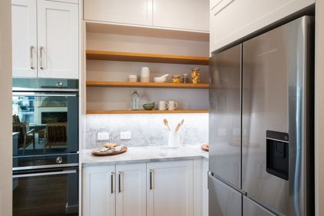 Photo of property in 25 Coronation Street, Ahuriri, Napier, 4110