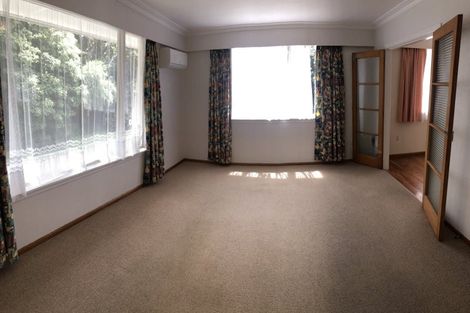 Photo of property in 2/54 Kings Crescent, Hutt Central, Lower Hutt, 5010