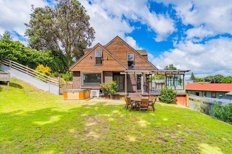 Photo of property in 12 Alexander Road, Raumati Beach, Paraparaumu, 5032