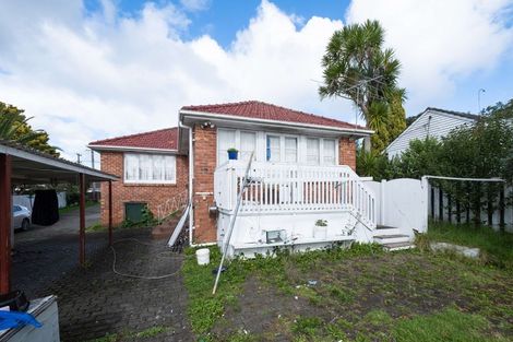 Photo of property in 141 Seabrook Avenue, New Lynn, Auckland, 0600
