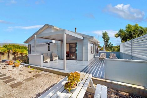 Photo of property in 12 Bay Vista Drive, Red Beach, 0932