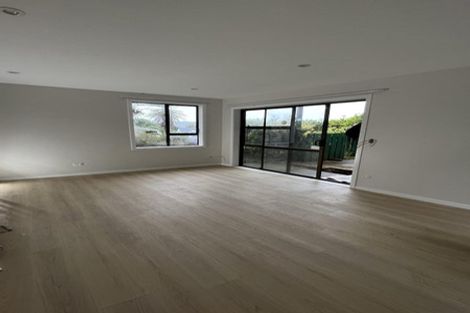 Photo of property in 11 Kinnel Grove, Papakowhai, Porirua, 5024