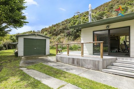 Photo of property in 199 Coast Road, Wainuiomata, 5373