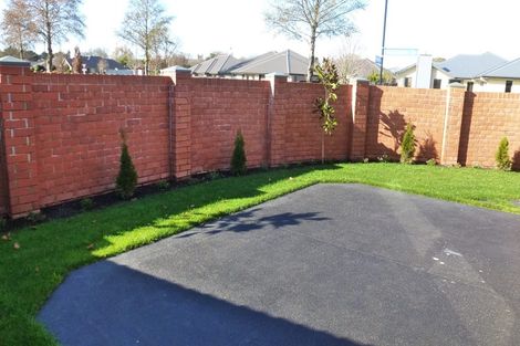 Photo of property in 49a Mcmahon Drive, Aidanfield, Christchurch, 8025