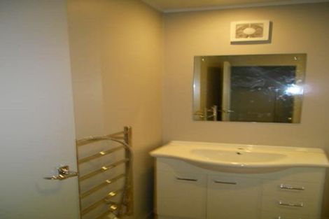 Photo of property in 10a Panama Road, Mount Wellington, Auckland, 1062