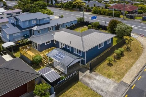 Photo of property in 2/84 Forrest Hill Road, Forrest Hill, Auckland, 0620