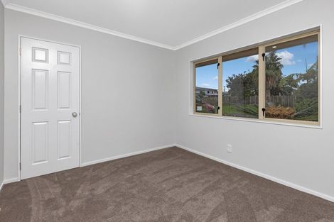 Photo of property in 1 Barbados Way, One Tree Point, 0118