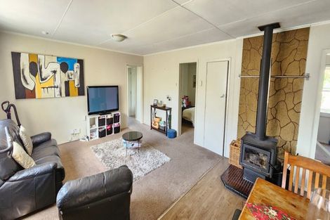 Photo of property in 238 Bridge Street, Eltham, 4322