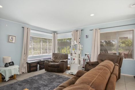 Photo of property in 26 Victory Street, Welcome Bay, Tauranga, 3112