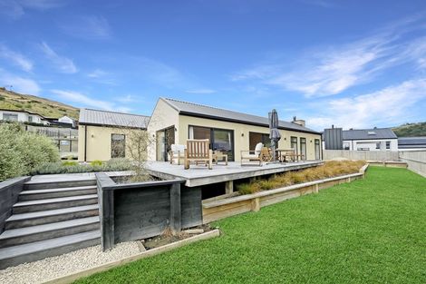 Photo of property in 6 Carex Rise, Cracroft, Christchurch, 8022