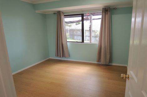 Photo of property in 64 Black Teal Close, Unsworth Heights, Auckland, 0632