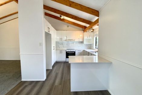 Photo of property in 1/8 Alston Avenue, Kelston, Auckland, 0602