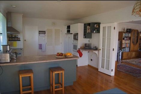 Photo of property in 16b Saint Edmund Crescent, Tawa, Wellington, 5028