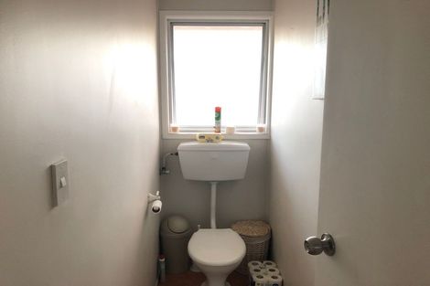 Photo of property in 423 Bucklands Beach Road, Bucklands Beach, Auckland, 2012