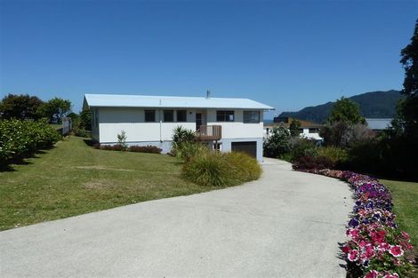 Photo of property in 213 Paku Drive, Tairua, 3508