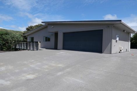 Photo of property in 17 Charlotte Way, Raumati South, Paraparaumu, 5032