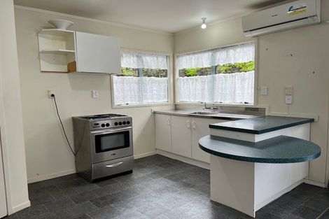 Photo of property in 5 Knights Drive, Hillpark, Auckland, 2102