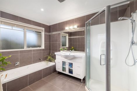 Photo of property in 85 Coolspring Way, Redwood, Christchurch, 8051