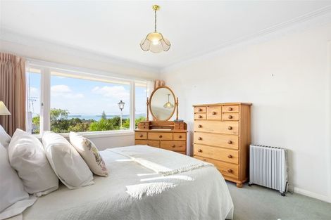 Photo of property in 1/53 Uxbridge Road, Mellons Bay, Auckland, 2014