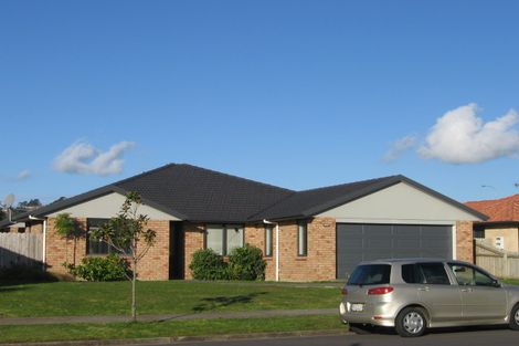 Photo of property in 94 Redcastle Drive, East Tamaki, Auckland, 2013