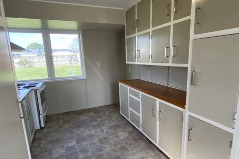 Photo of property in 9 Huia Street, Waiuku, 2123