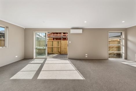 Photo of property in 36 Hills View Drive, Papamoa, 3118