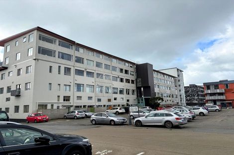 Photo of property in Qba Apartments, 1m/51 Webb Street, Mount Cook, Wellington, 6011